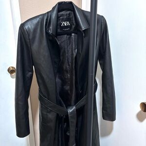 Bundle of 2 Women’s Coats Zara & FN